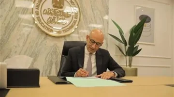 وزير التعليم يعتمد نتيجة الثانوية العامة بنسبة نجاح تصل إلى 80 بالمئة